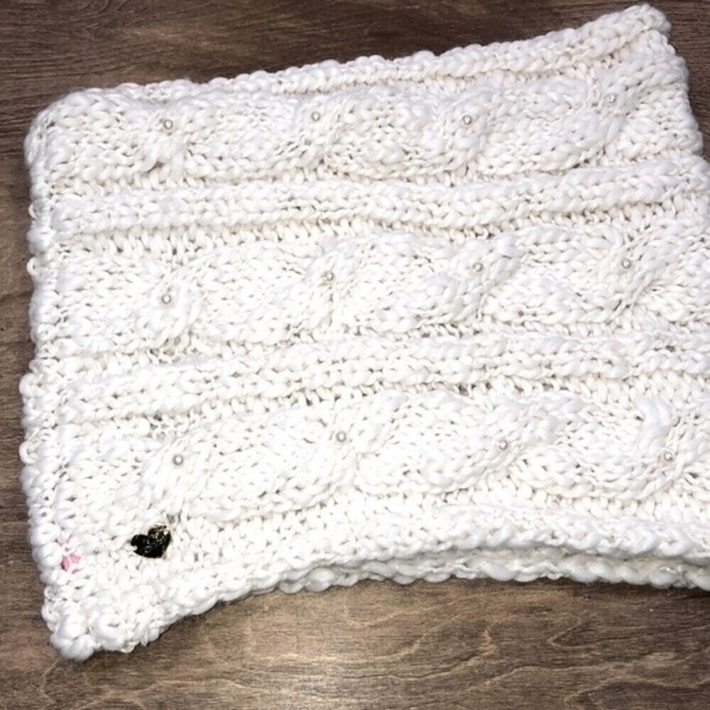 Cozy Cream Chunky Knit Infinity Scarf - Women Accessories - Picture 2 of 6